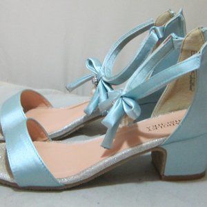Girls Youth Heels Dress Shoes Bow Pearls Strappy Blue Satin Badgley Mischka Sz 3